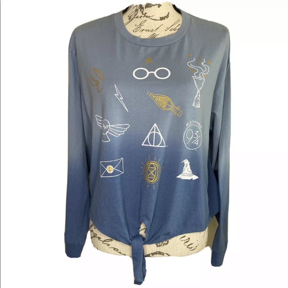 Warner Bros. Tops - Harry Potter ombré tie front shirt XL